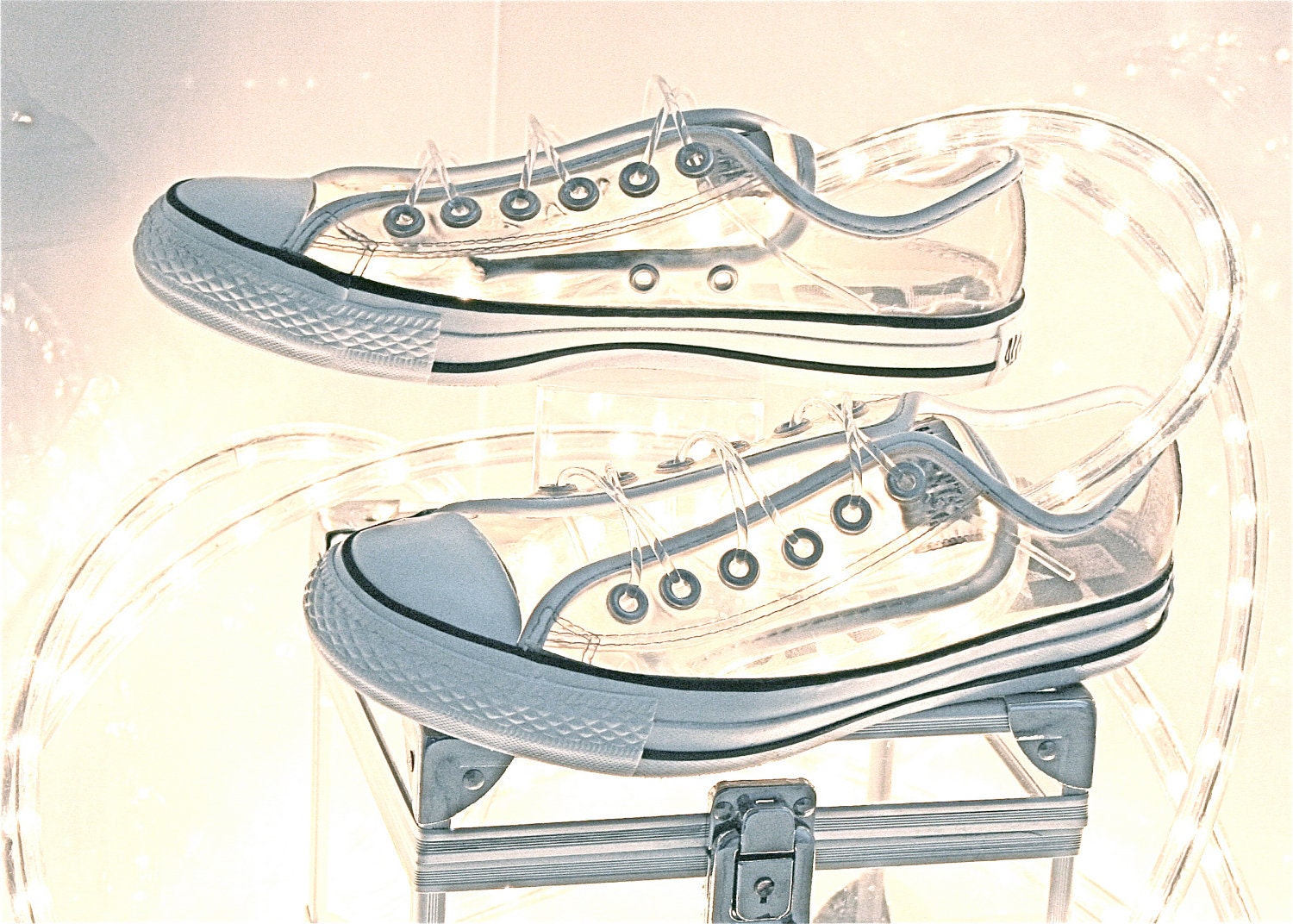 Converse Transparent