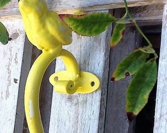 Retro Yellow Wall Hook Rack - Rustic Bird-Vintage Inspired- Bright Metal - California Gold Modern Yellow-Bathroom Fixture-Spring Home Decor