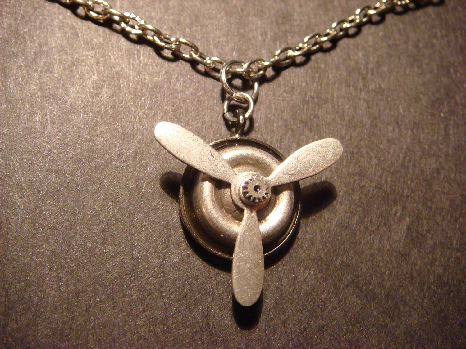 Steampunk  Moveable Propeller Necklace (504)