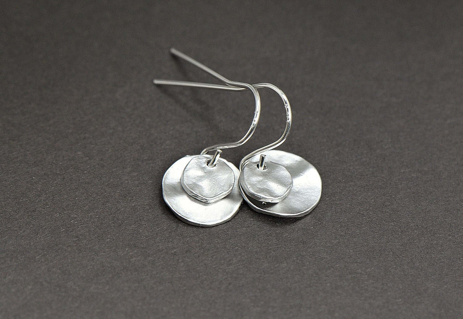 Disc Earrings in SILVER - Perfect Everday Casual Wear, Night Out, Girl Friend Gift, Sister, Best Friend
