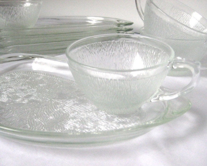 Retro 60s Glass Snack Set