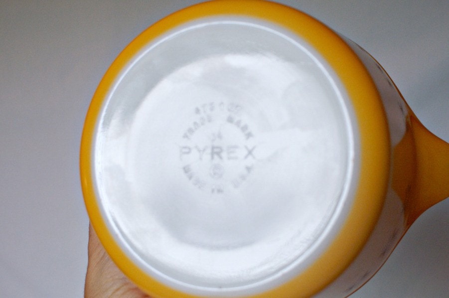Vintage Orange and Yellow Pyrex Dishes