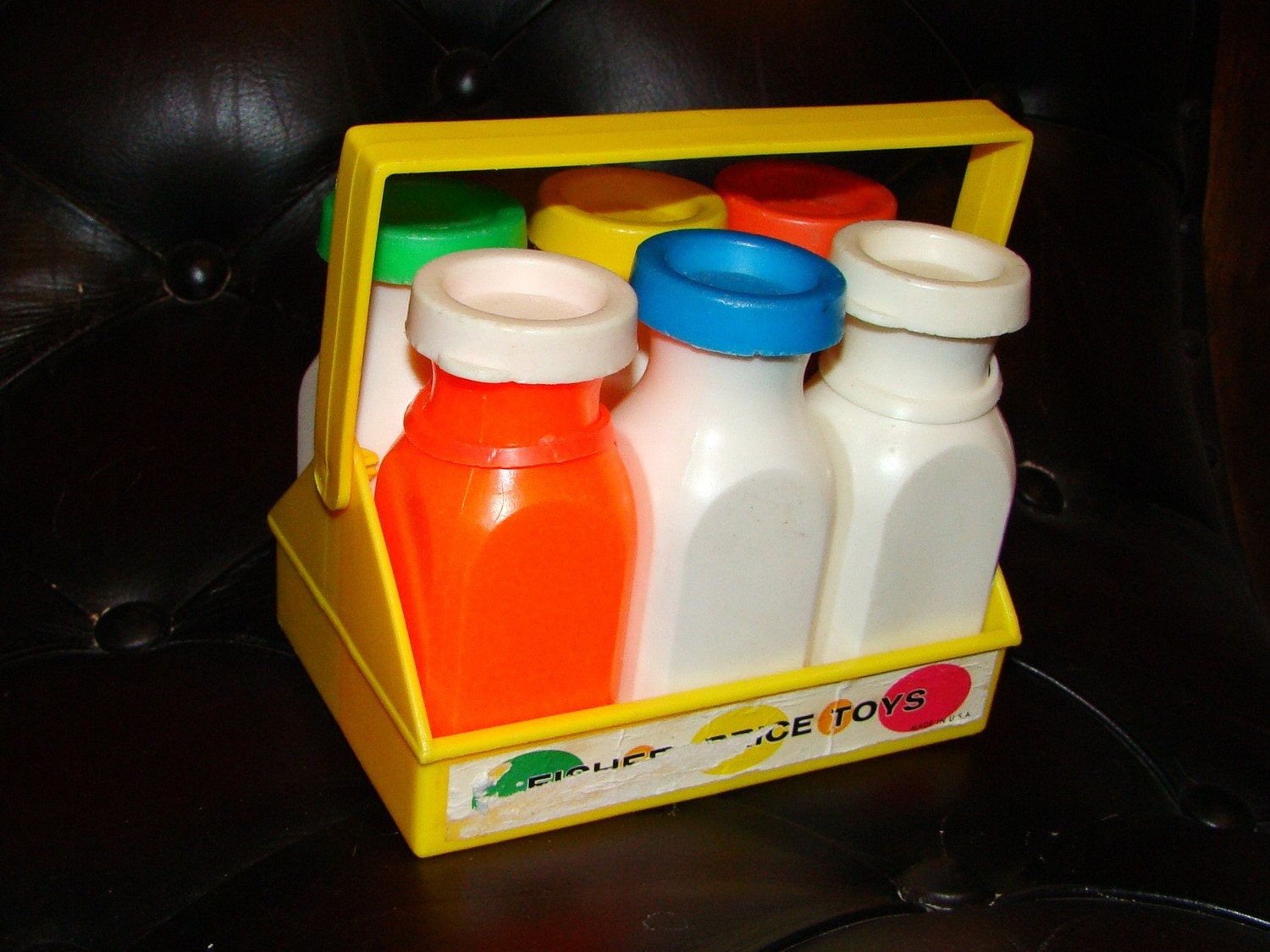 Vintage 1960s FISHER PRICE Milk Jug and Case Toy with Plastic Bottles and Lids Carrier Crate