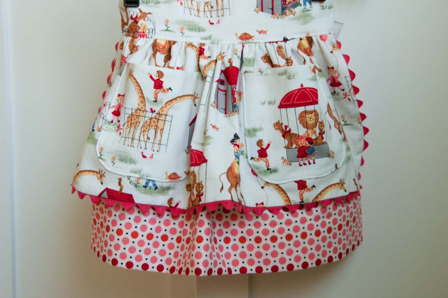 Sewing Pattern: Girls Apron Dirndl Skirt (PDF INSTANT DOWNLOAD)