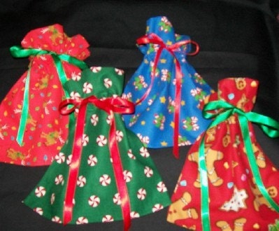 Christmas Set of 4 Extra Small Fabric Gift Bags - Party Favor Bags, Candy Cane, Reindeer, Cookies, Peppermint, Treat Bags, Red, Green, Blue