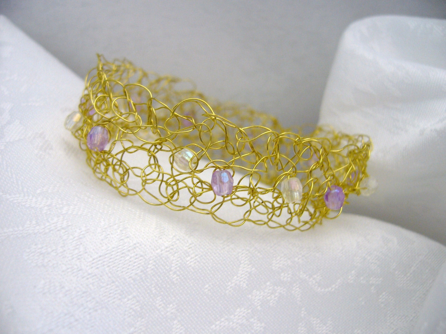 Crochet beaded bracelet