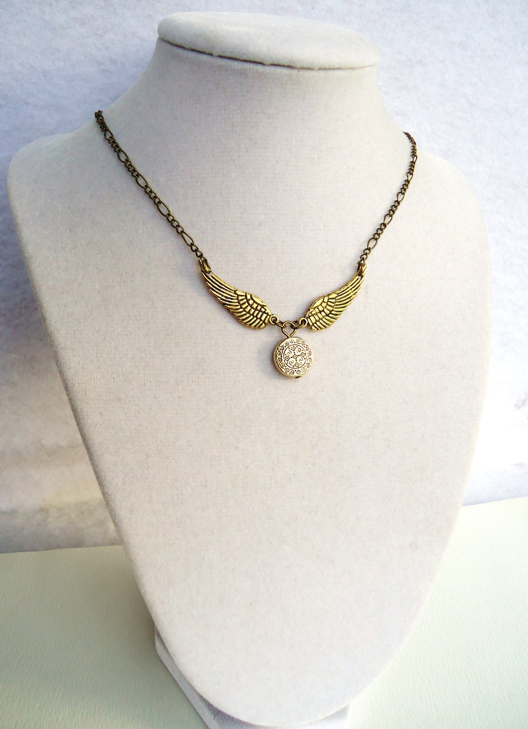 Steampunk Golden Orb & Flying Golden Wings Necklace