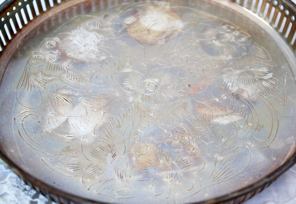 Round Silverplate Tray