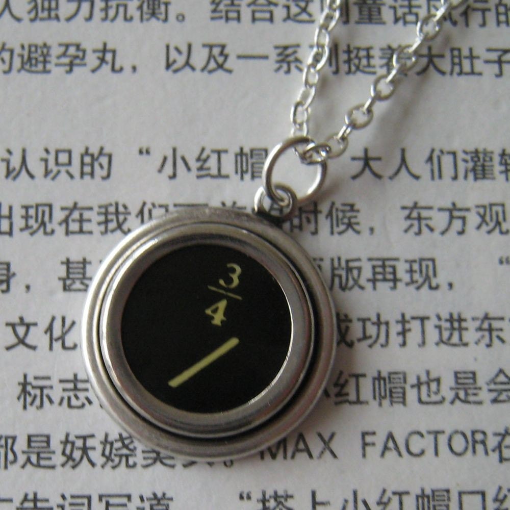 Vintage black typewriter key necklace - 3/4