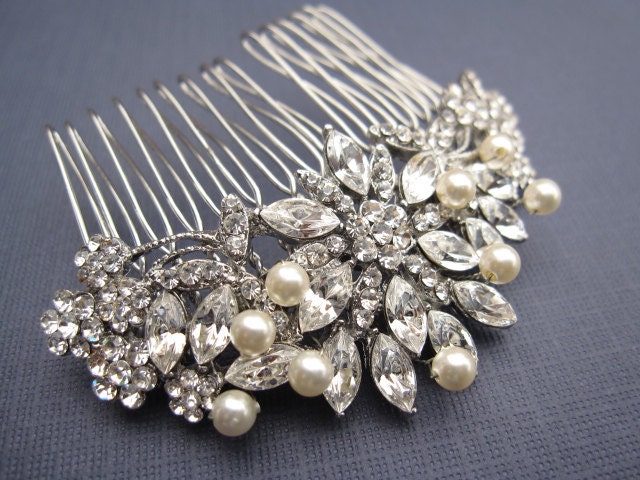 Vintage Inspired Pearls bridal hair comb, Swarovski pearl hair comb, wedding hair comb, bridal hair accessories, wedding hair accessories