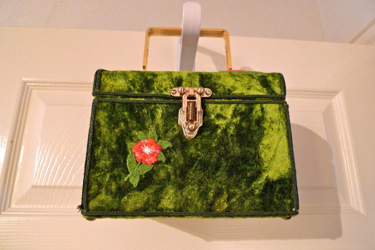 Velvet Box Purse handbag Green crushed 70's Pink Flower Applique retro Braid Trim Gold vintage preppy FREE SHIPPING