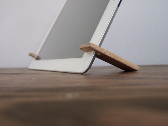 iPad 2 stand. magnetic wood.