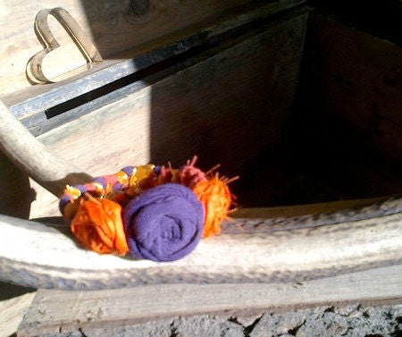BRACELET. Navy blue with orange