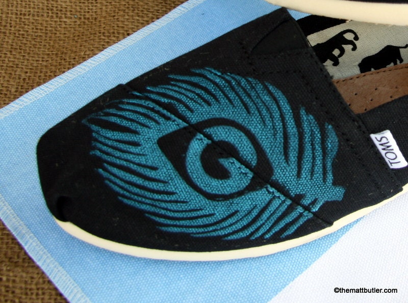 Peacock feather TOMS shoes