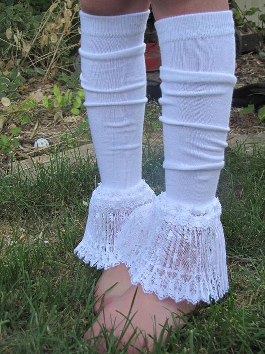 Vintage inspired white lacette leg warmers