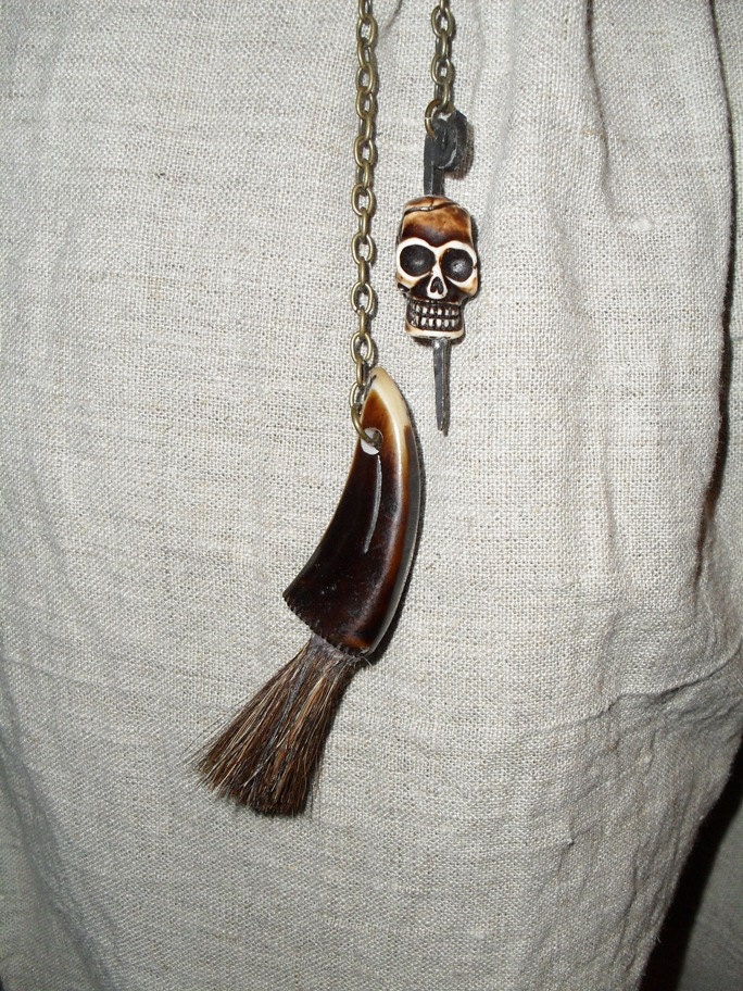 Pirate pick and pan brush tool for a flintlock weapon