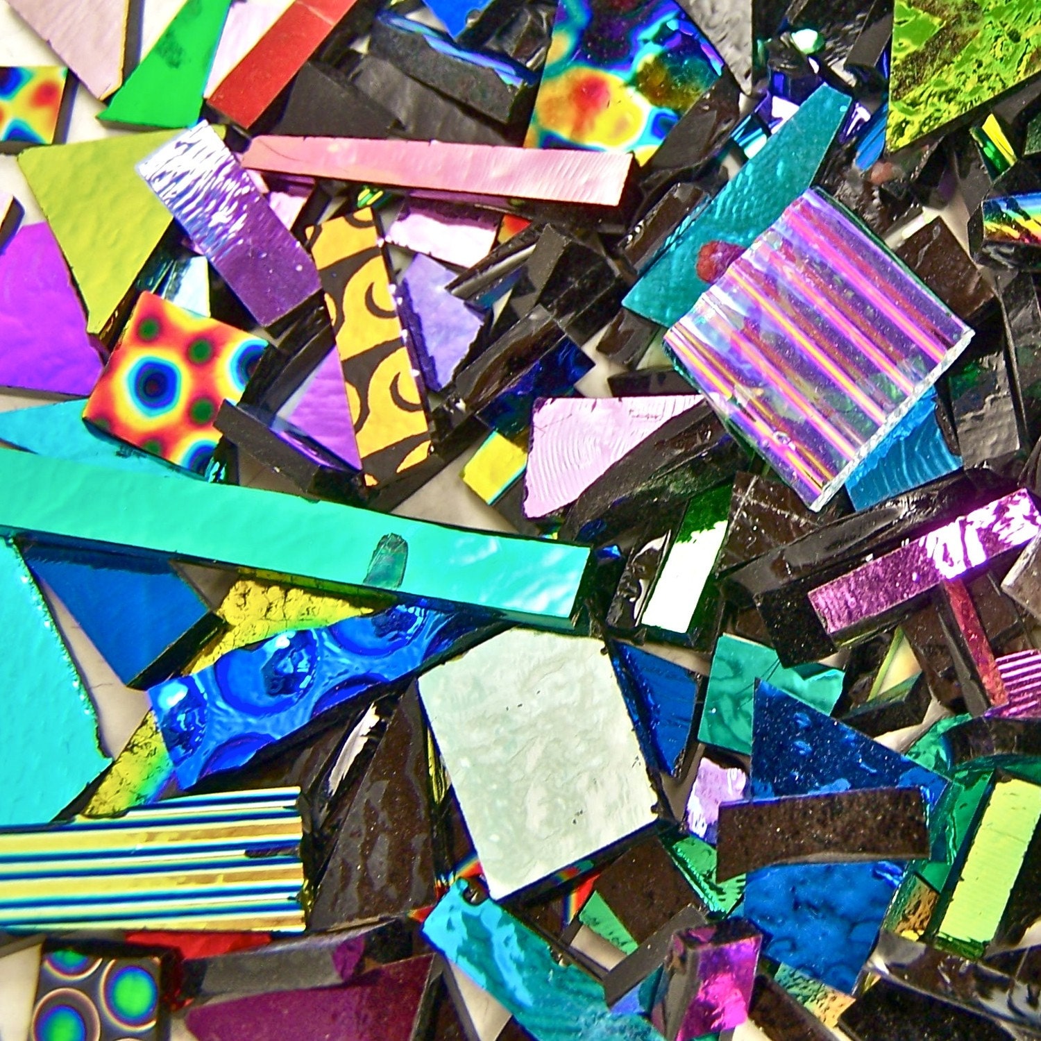 Dichroic Glass Scrap - 1 Ounce - 90 COE - Mixed Color Shape Pattern Textures