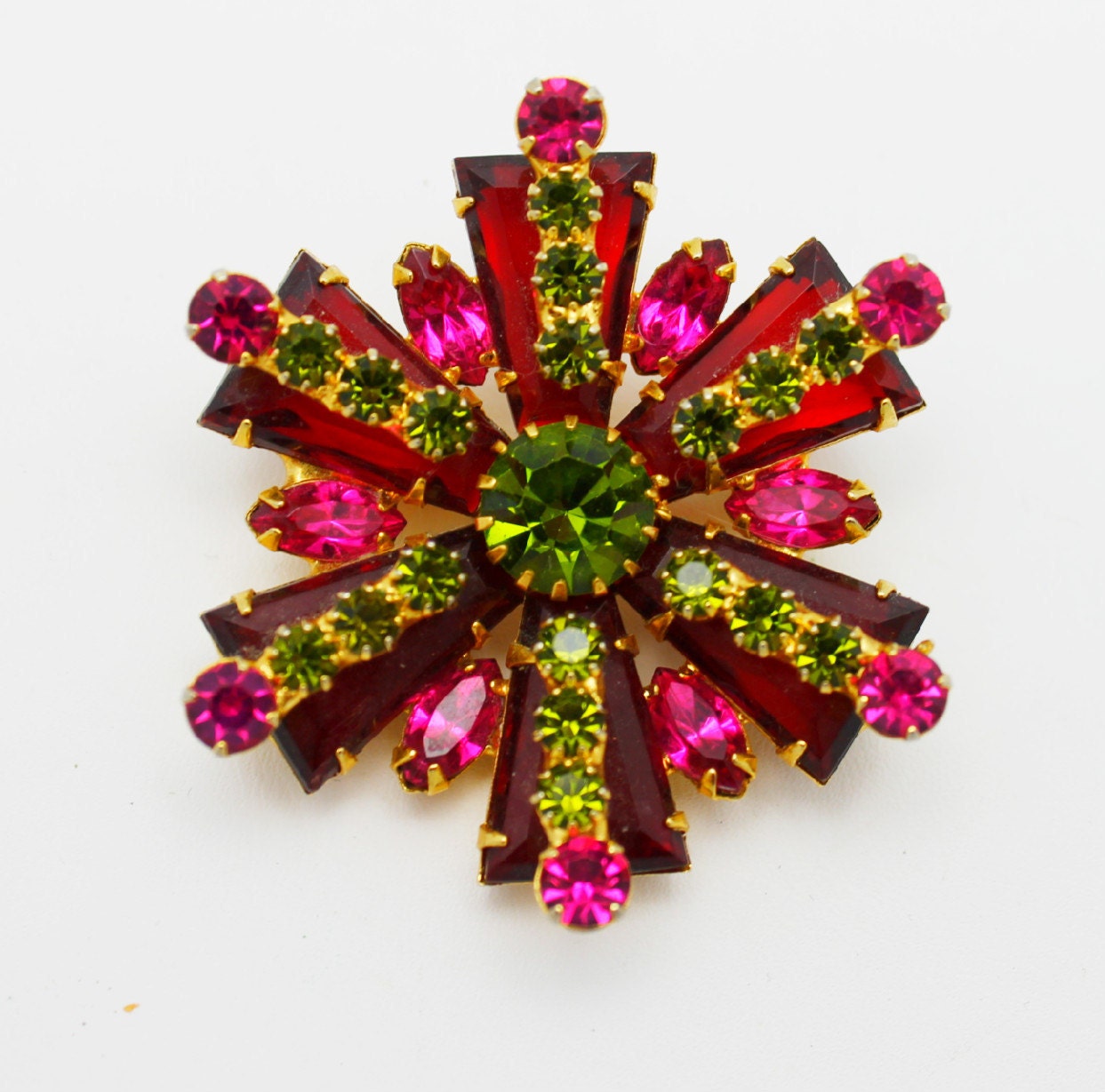 Vintage Brooch Fuchsia Pink Kite Shaped Rhinestones