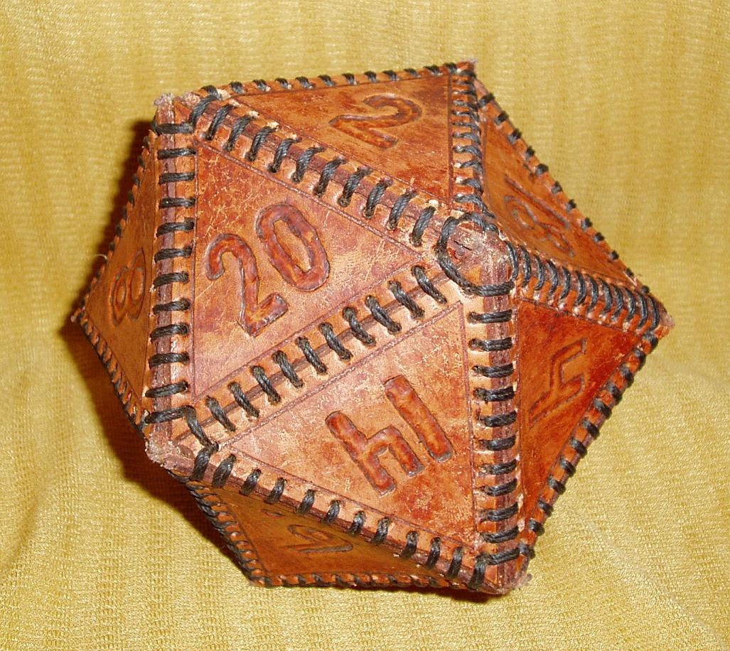 Mahogany Die of Holding - Leather D20 Dice Box