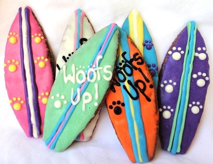 Woofs Up Surfboard Dog Treats