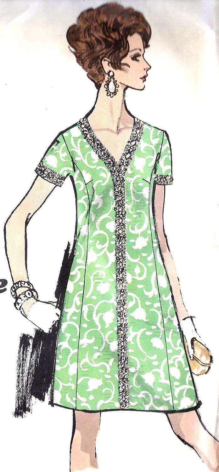 1960s Womens Plus Size Dress Vintage Sewing Pattern, V Neckline, Vogue 7563  Bust 39"