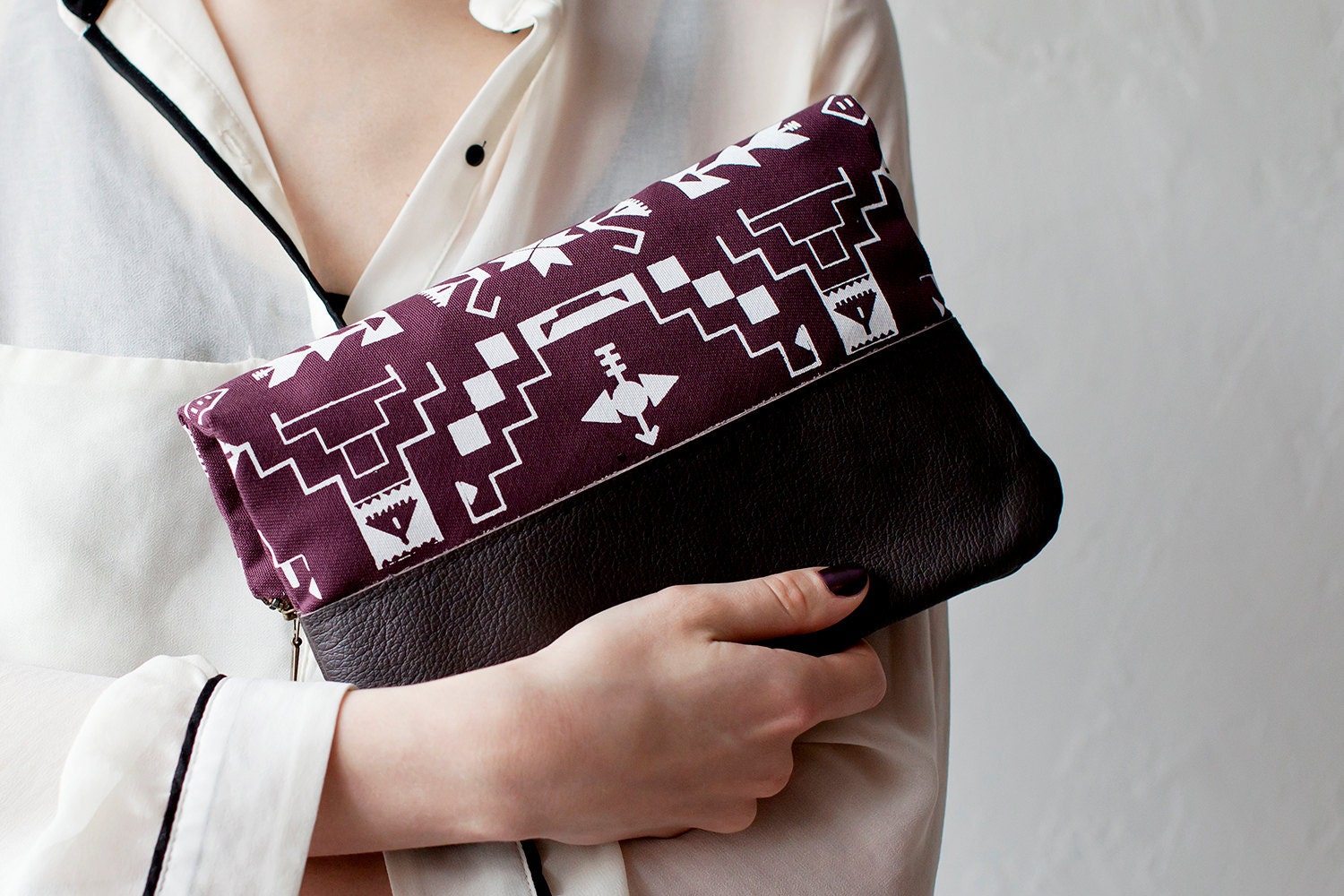 Tribal Pattern Printed Leather Pouch Plum No. ZP-101