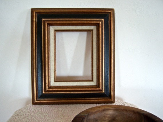 Vintage Black Gold Wood Fine Finishing Frame - RockySpringsVintage