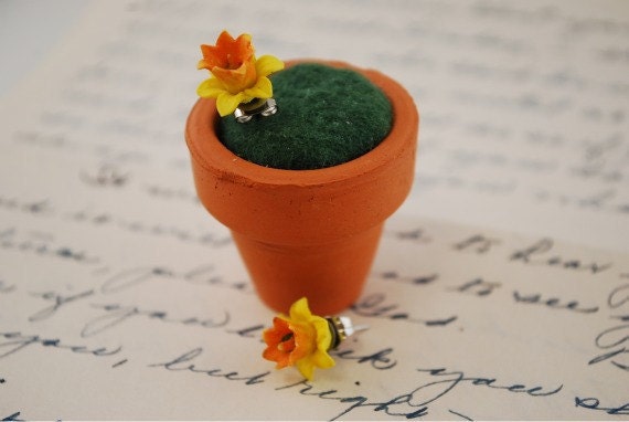 little daffodil flower earrings in a clay pot