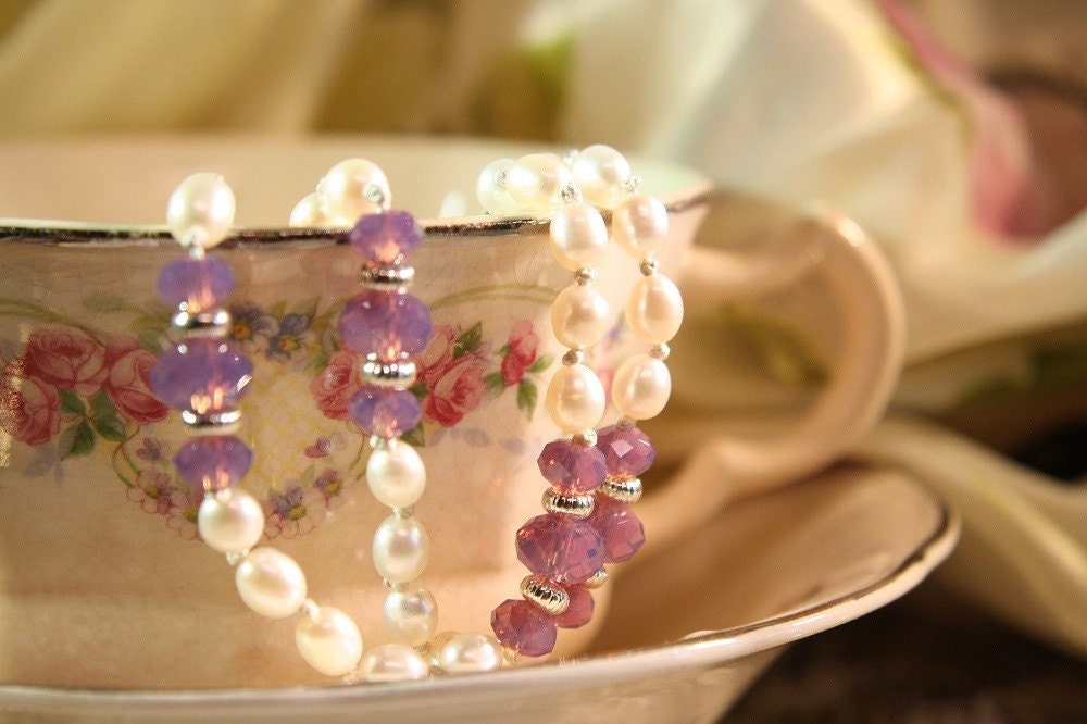 Birthstone bracelet- June: Alexandrite with pearls