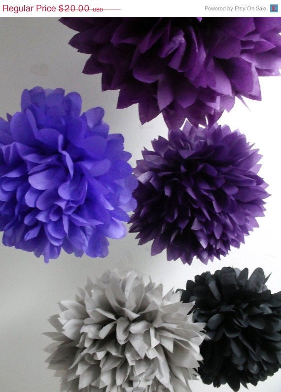 Tissue poms ... Dark Romance ... 5 Paper flowers Il_170x135