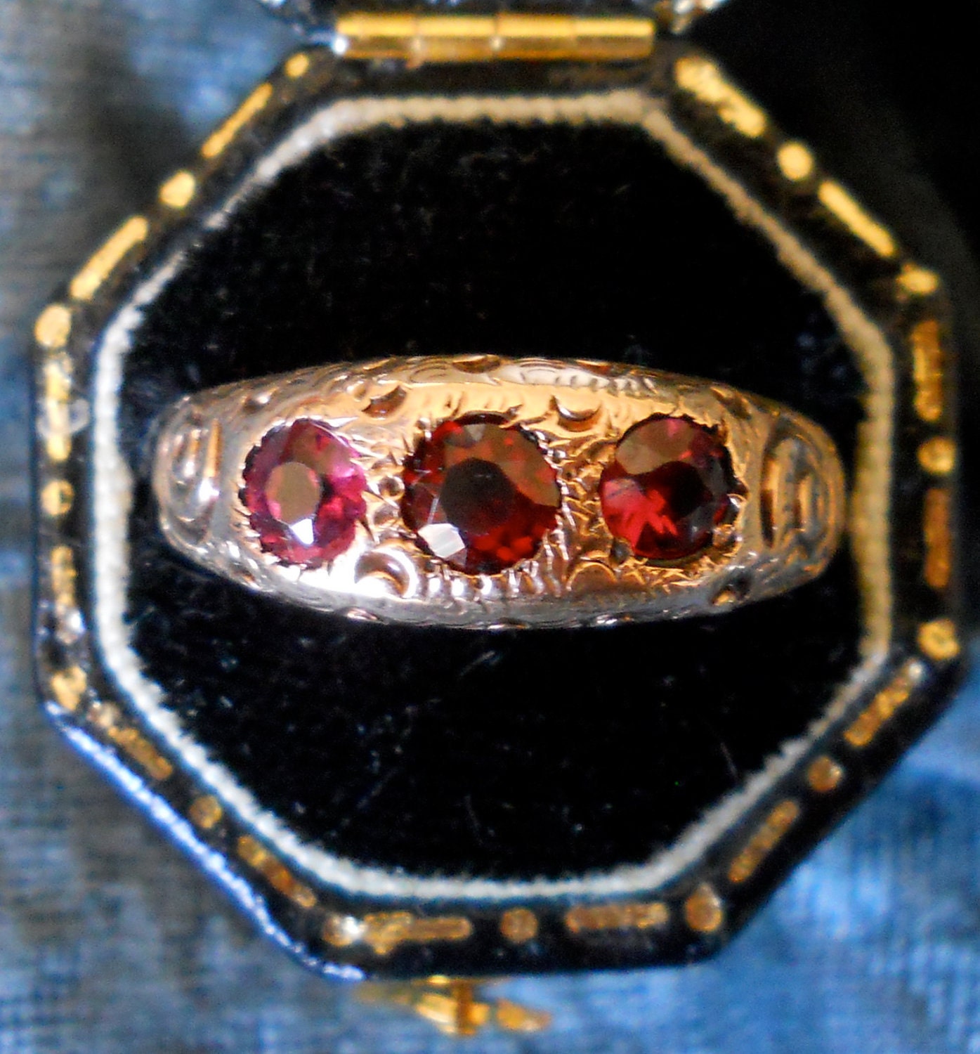Antique Victorian Red Garnet Ring