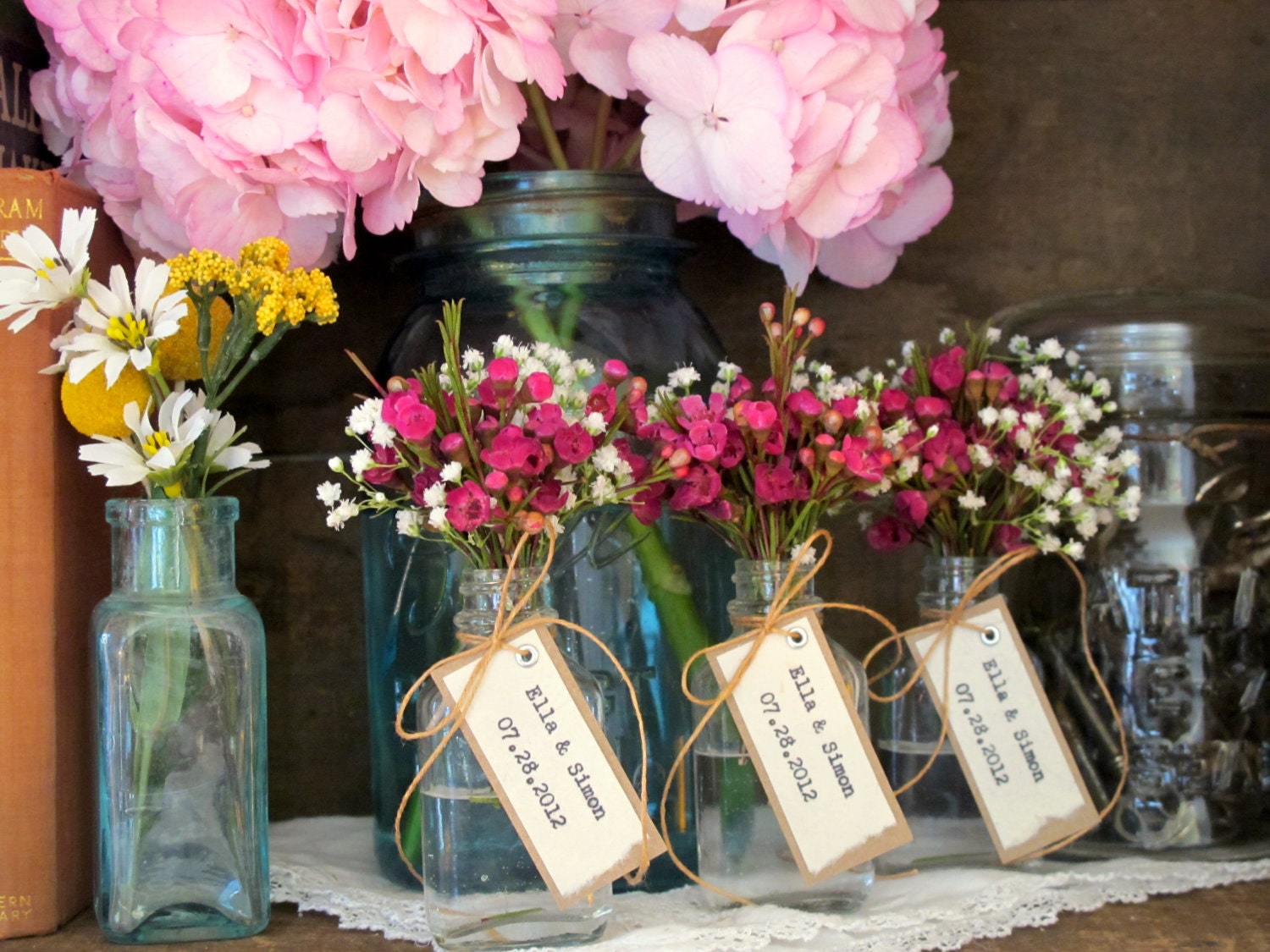 Unique Wedding Favor, Bridal Shower Favor - Bride & Groom Names w/ Wedding Date - Rustic, Vintage-Inspired, Natural