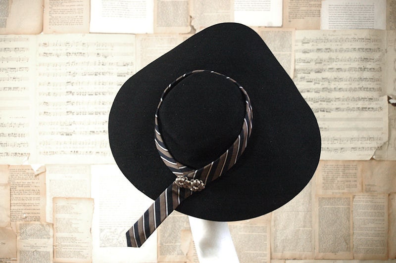 vintage 30s black wide brim hat