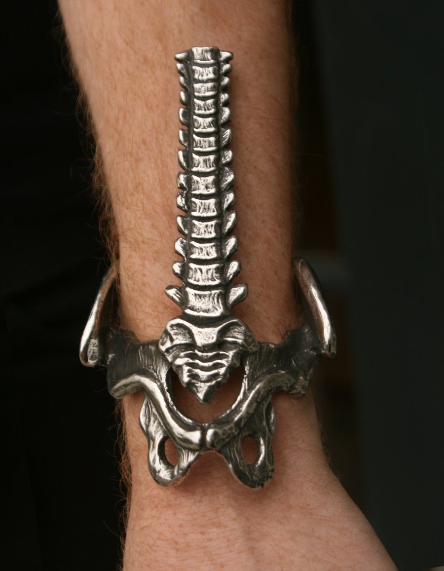 Pelvic Spine bracelet