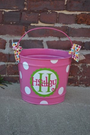 BUBBGLEGUM PINK 10 Quart Bucket - Easter Basket Pail - Halloween Candy Bucket