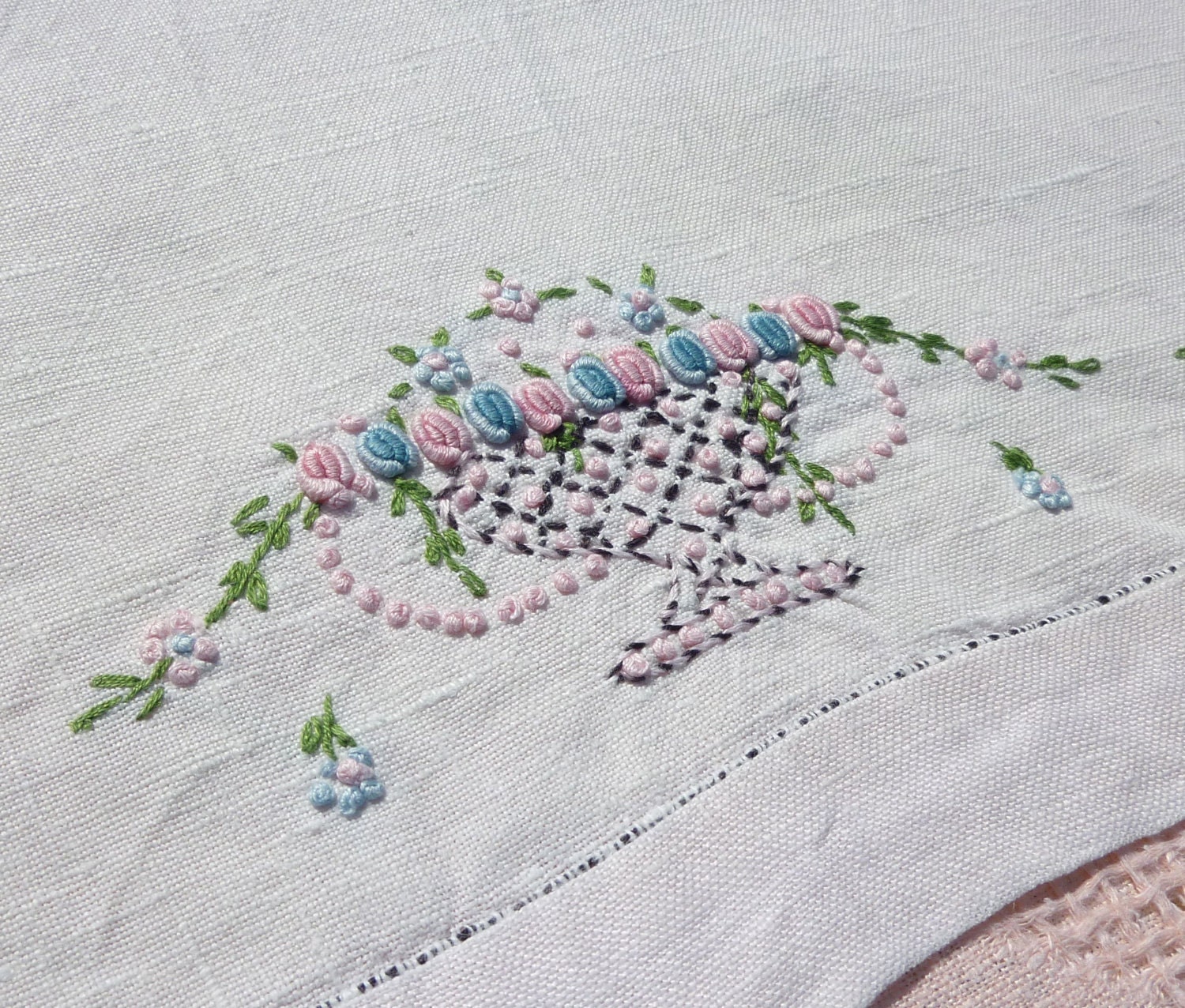 Embroidered Vintage Linen Dish/Tea Towel - Dimensional Flowers in a Basket - Pink and Blue Roses