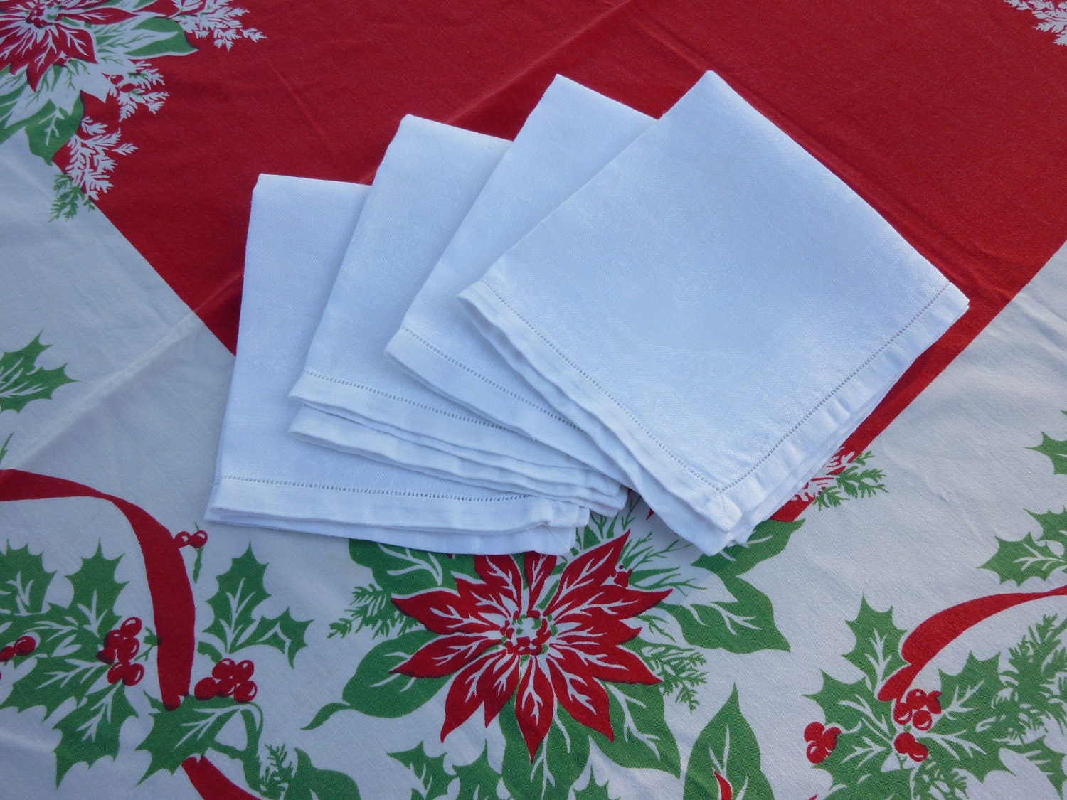 Floral Damask Linen Napkin Set - Vintage Irish Linen - Roses & Flowers