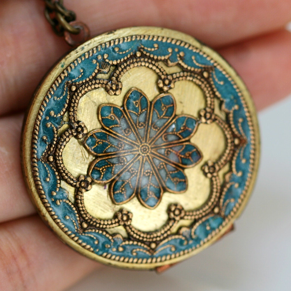 Locket, turquoise blue locket,filigree locket necklace,resin locket,photo locket , brass locket - vintage brass filigree turquoise,38mm