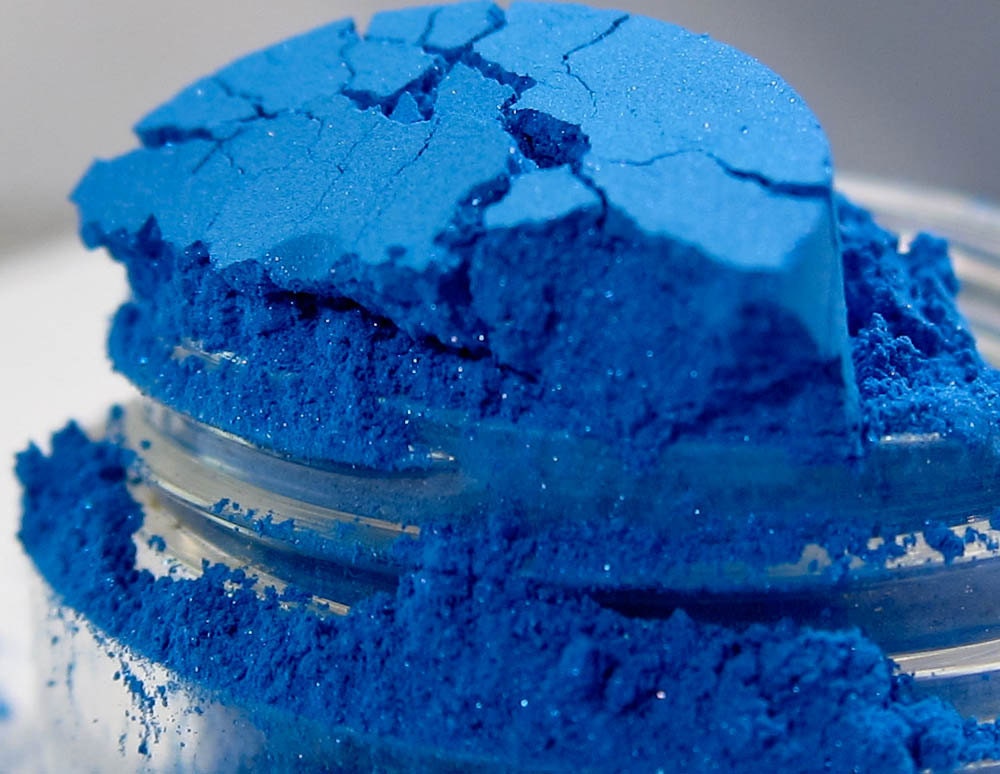 Electric Blue Pigment Mineral Eyeshadow ELECTRO