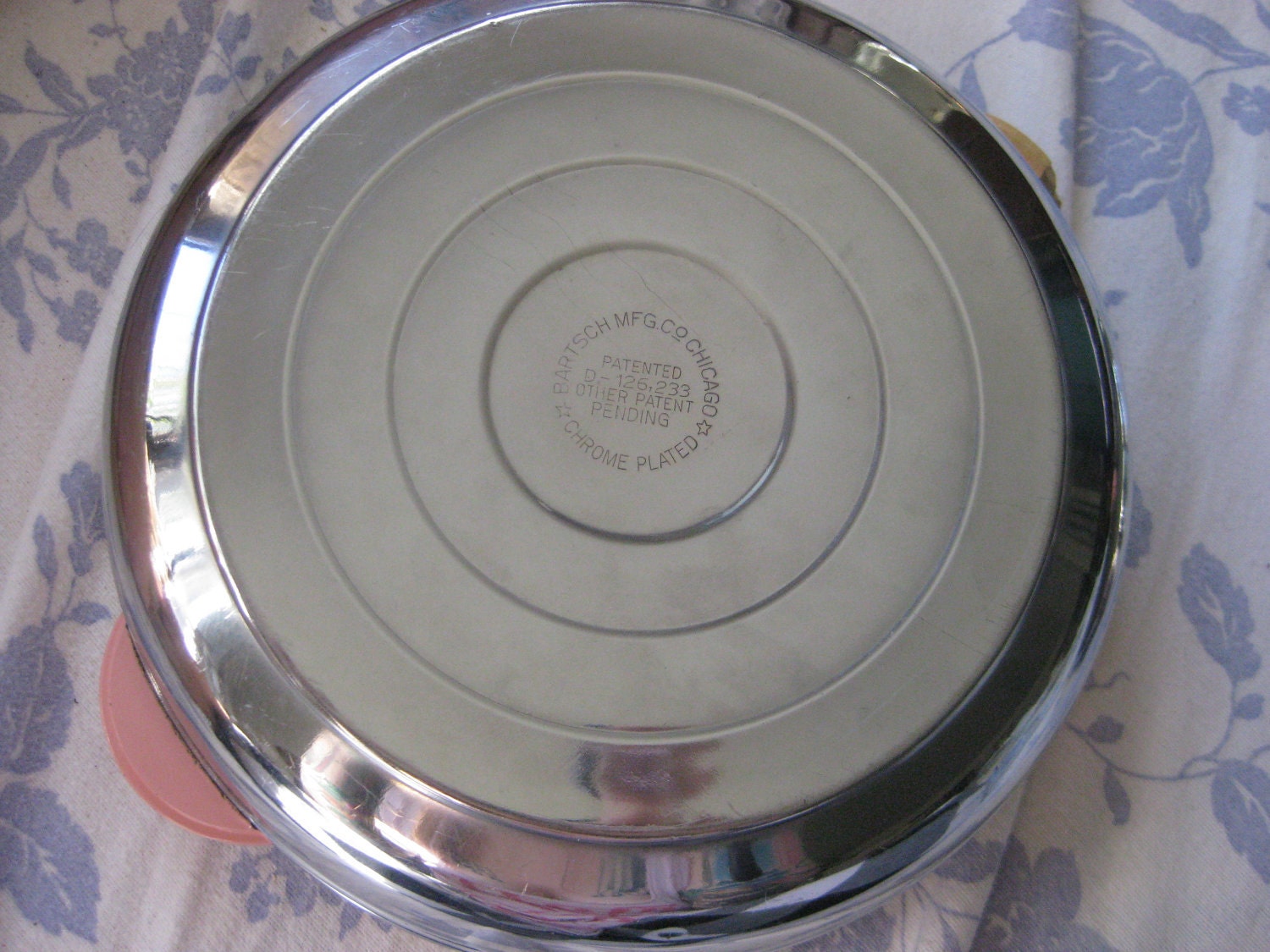 Antique Vintage Little Bo Peep Pink Lamb Divided Baby Childs Plate Dish Warmer With Chrome Bottom & Lid