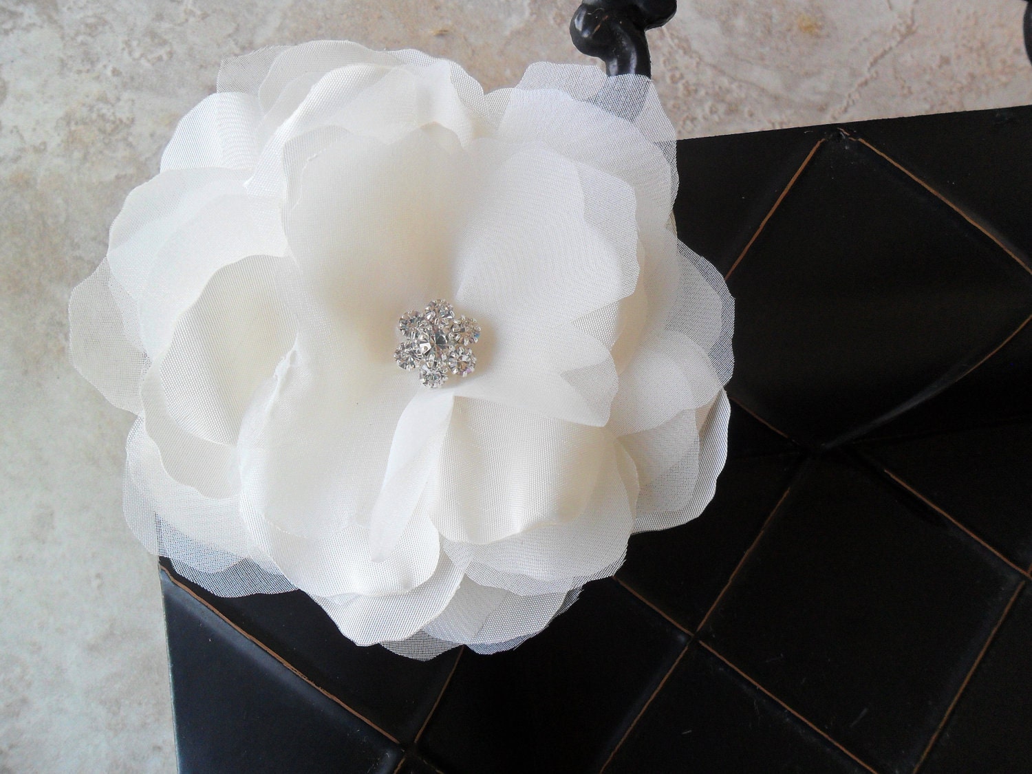 Kendra - white, off-white or ivory organza and silk hairpiece