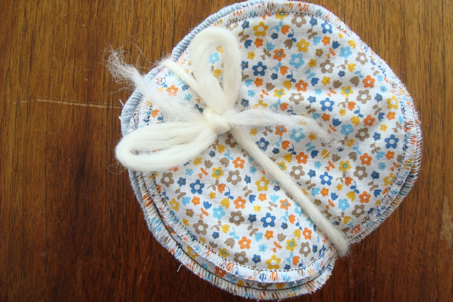 Wool Nursing pads - Reusable wool nursing pads - organic cotton backed - (SUPER absorbent) Set of three of varying colours