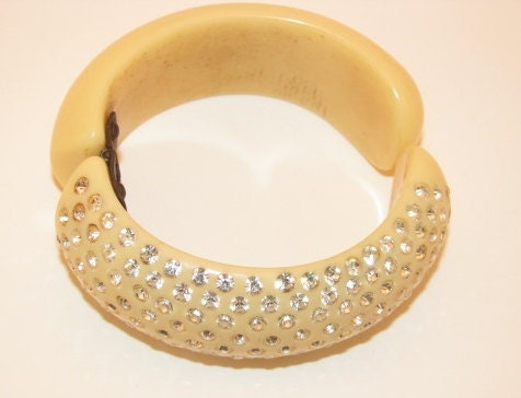 Vintage rhinestone clamper bracelet