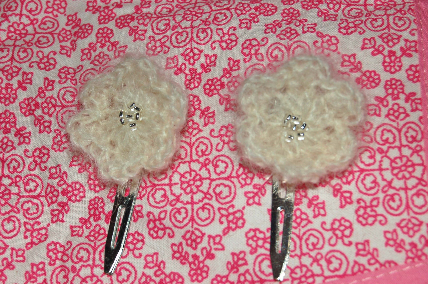Cream Mohair Floral Hair Clip Duo -- 2 Cute