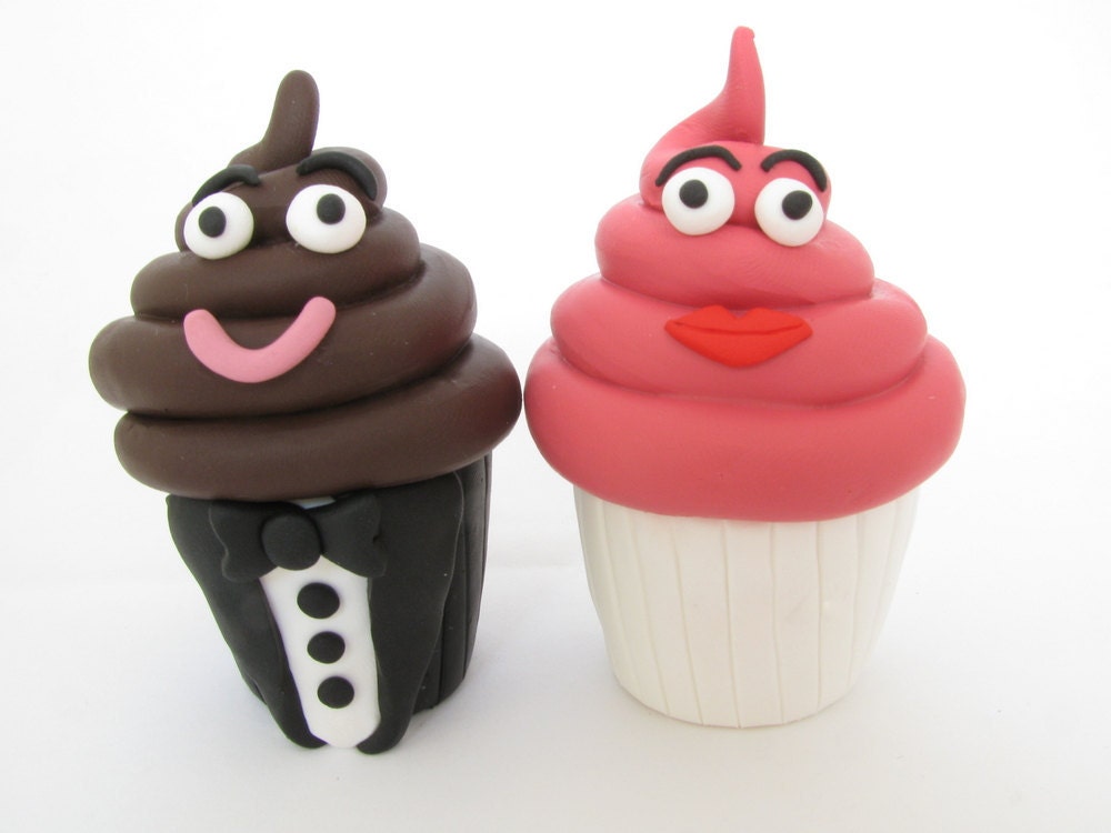 Cupcake wedding cake topper, summer wedding, bride and groom