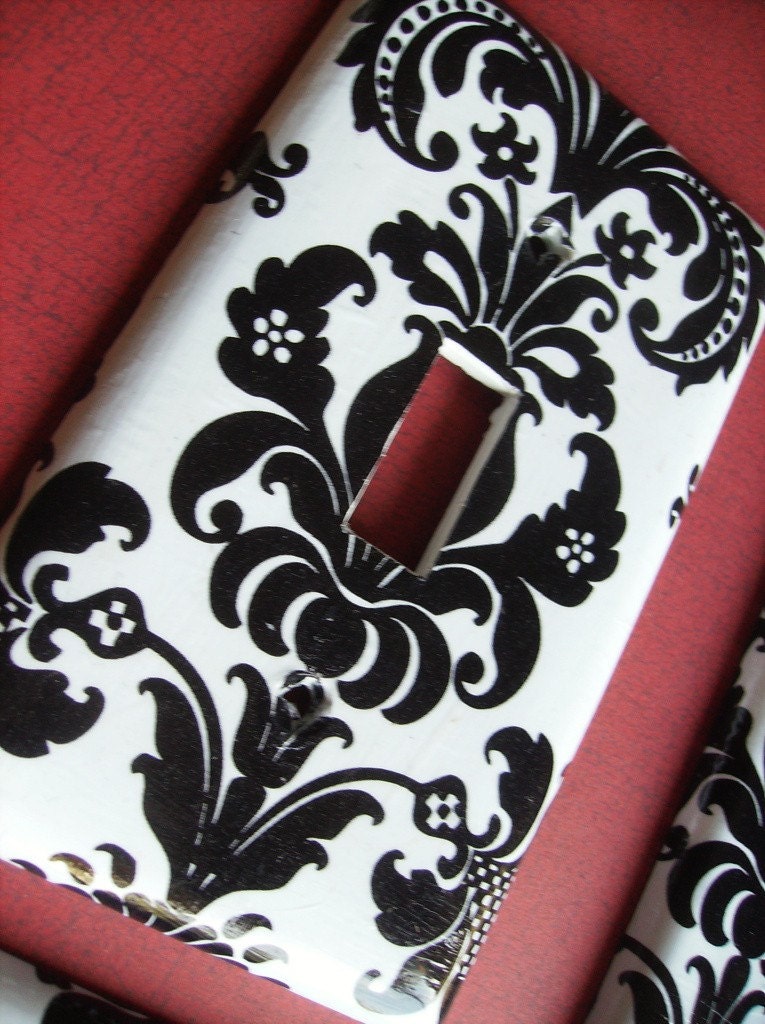 Black and White Damask Single Light Switch Plate Cover