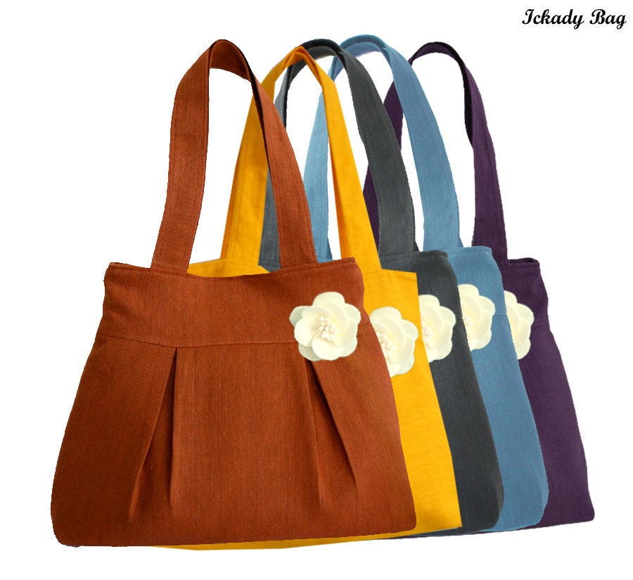 SALE 10% - 5 Bridesmaid totes - Bridesmaid gifts - Maid of honor gifts - Gift Ideas for Wedding Party