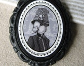 Victorian Style Anthropomorphic Animal Brooch - Large Duck in Black