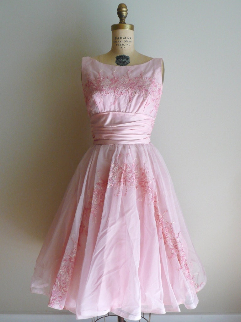 Vintage 1950s Dress Embroidered Pink Party Dress