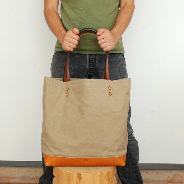 Waxed Tote / Khaki Canvas x Tan Leather "MADE TO ORDER"